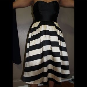 Black and white sleeveless dress